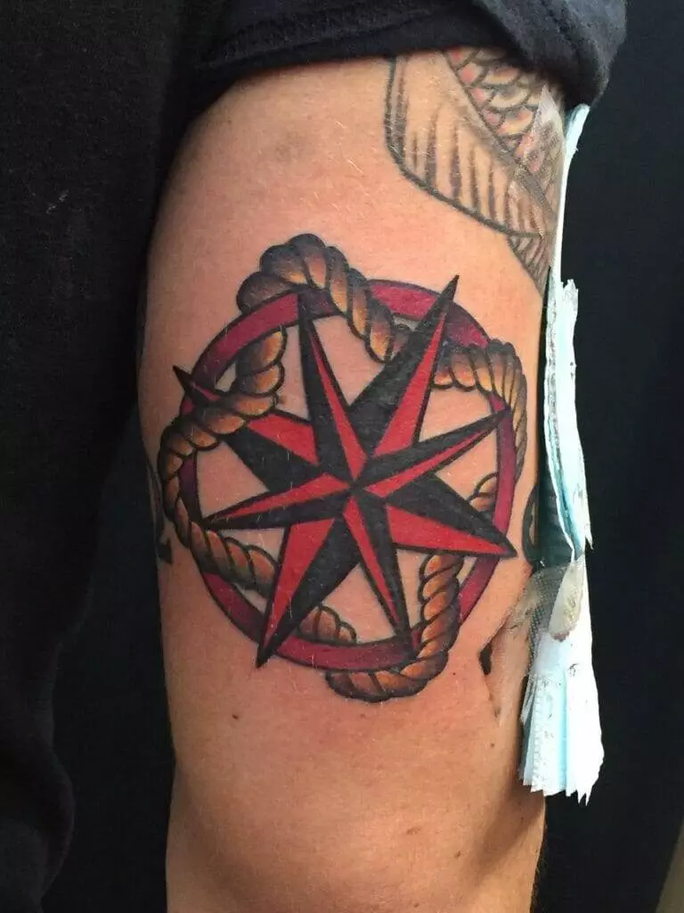 Tattoo, compass.